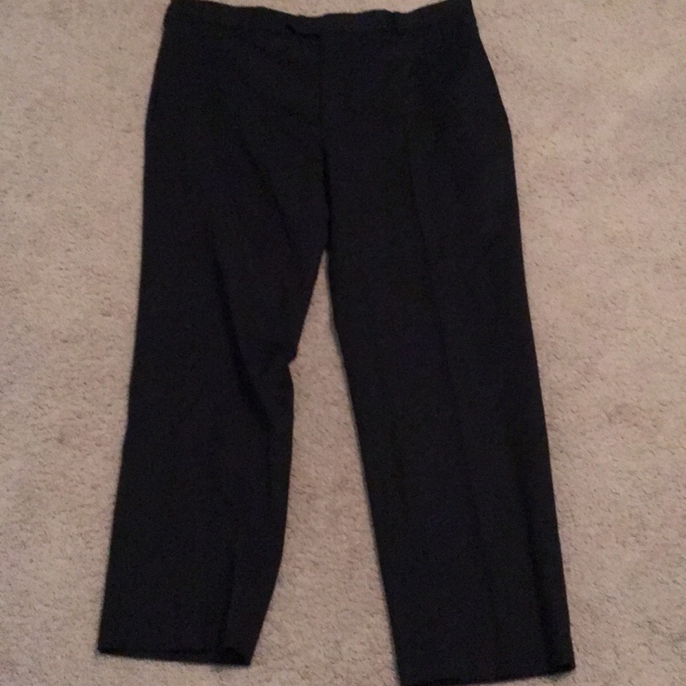 Size 40 x 30 Stafford Black dress pants. Brand new